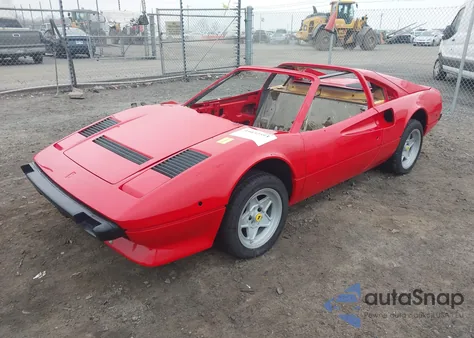 1985 Ferrari 308 Gts Quattro z USA, uszkodzony, nr VIN ZFFUA13A2F0055441